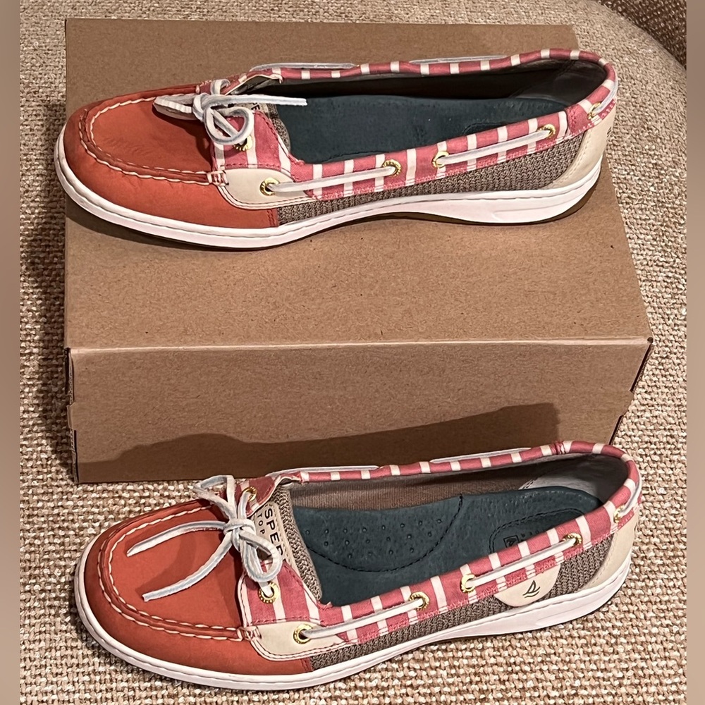 Sperry topsider pink striped shoes - Size 10